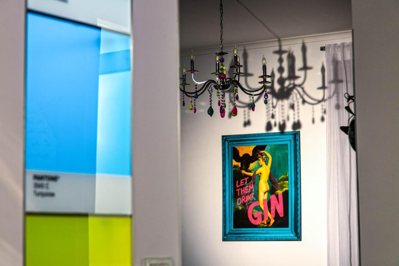 Ferdinando Arthouse Oversized Modern Apartment - By Gocce Team Nápoly Kültér fotó